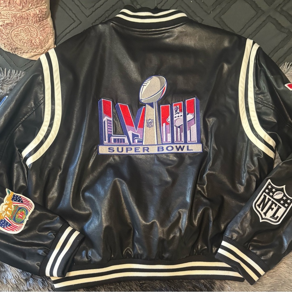 Jeff Hamilton 2023 Super Bowl jacket with matching garment bag